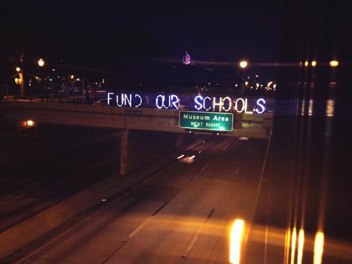 1001249_665104120169255_1267642633_n