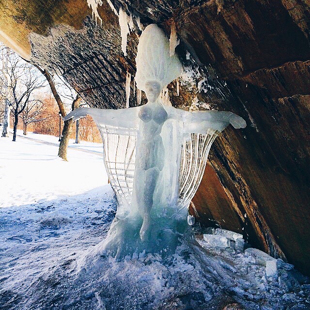 10903615_1549458238658812_1913243785_n