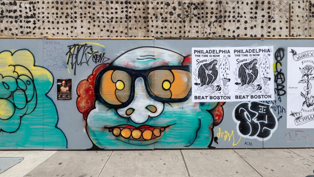 New Freewall Goes Up In The Heart Of South Street Headhouse&nbsp;District